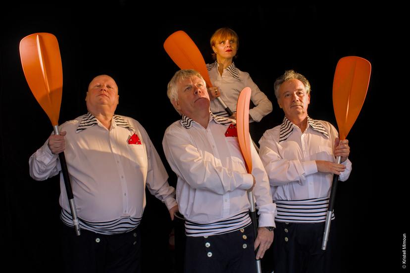  ZOOM-Reportages Timbre FM=>Troupe de théâtre: La Compagnie des Zingues 